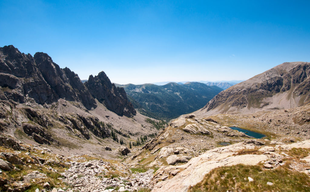 Descente vers le lac Balaour