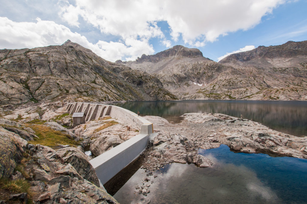 Lac de l'Agnel - Le barrage